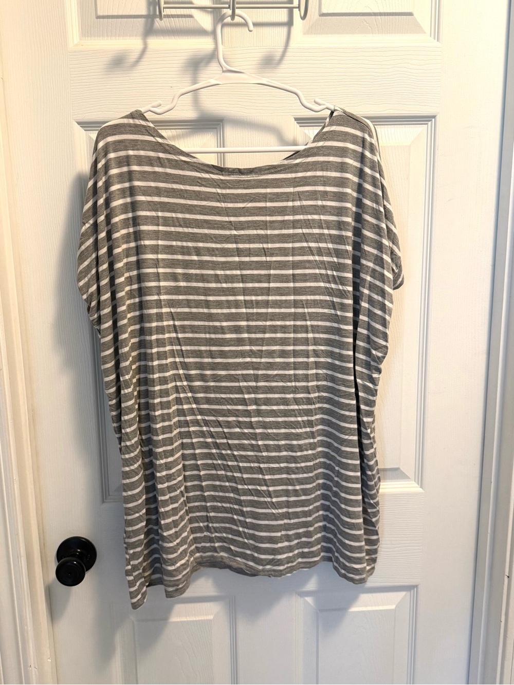 Piko 1988 Grey and White Striped Women’s Short Sleeve Top